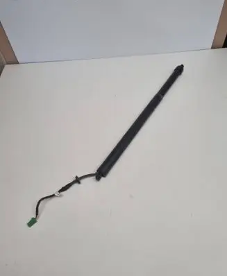 Peugeot 5008 II Tailgate/trunk strut/damper 9830770480