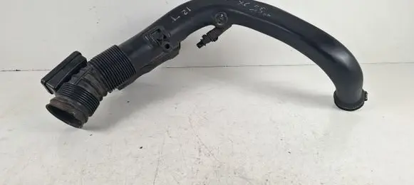 Volvo XC70 Intercooler hose/pipe 31274766