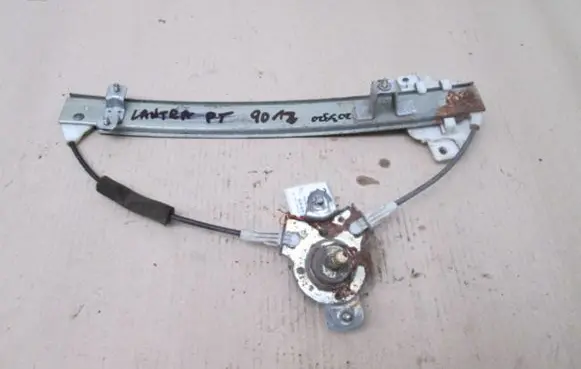 Hyundai Elantra Rear door window regulator with motor