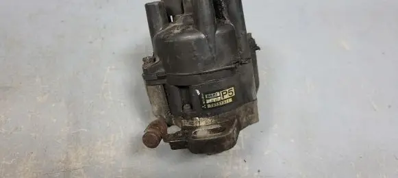 Mazda 323 F Spark distributor cap 
