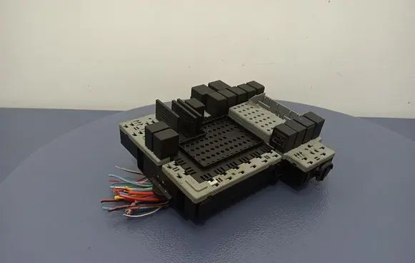 Volvo S60 Fuse box set 8645697