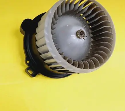 Mitsubishi Colt Heater fan/blower 1736006902
