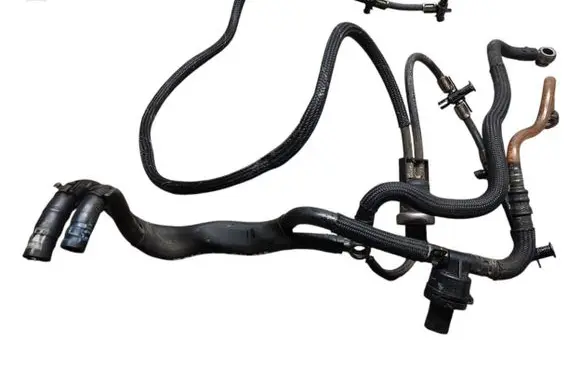 Audi A6 S6 C6 4F Fuel return line/hose 059130300CA 038906081B 059218H