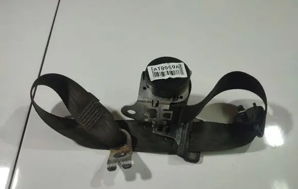 Ford Focus C-MAX Rear seatbelt 601705100