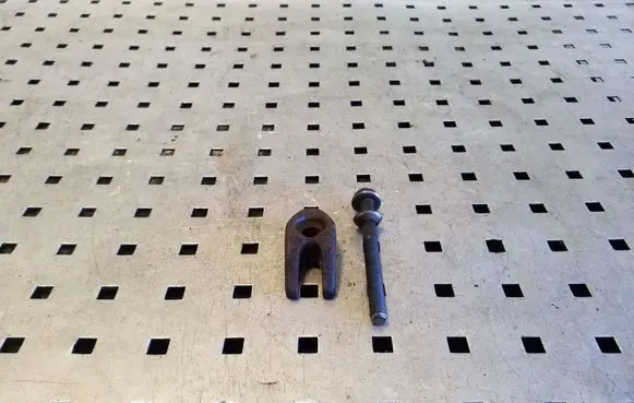 Peugeot Boxer Fuel Injector clamp holder