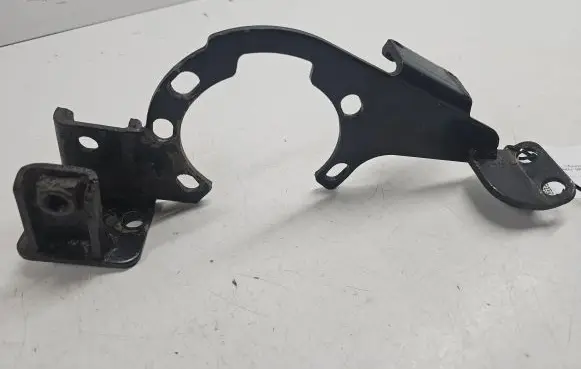 Land Rover Freelander Gearbox mounting bracket