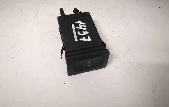 Volkswagen Golf IV Windscreen/window heater switch 1J0953235A