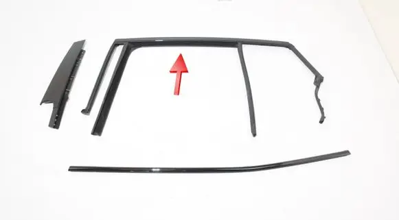 BMW X2 F39 Front door trim (molding) 7420839