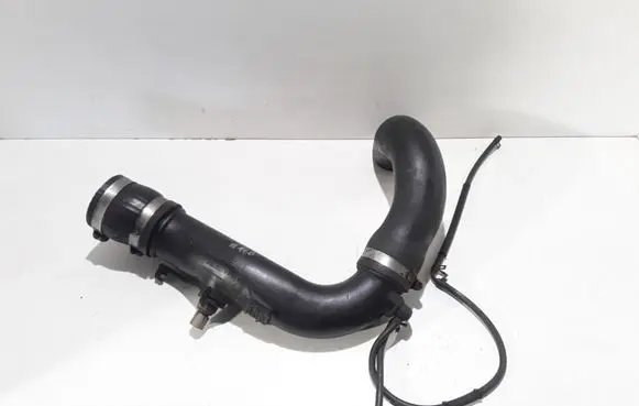Toyota Avensis T250 Intercooler hose/pipe