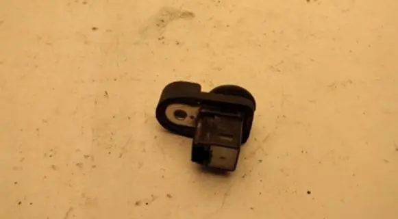 Nissan Qashqai Front door sensor coupe 7329E2