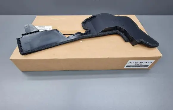 Nissan Qashqai J12 Intercooler air guide/duct channel 215596RU0A