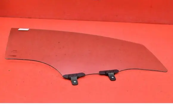 KIA Sportage Front door window glass four-door 