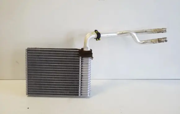 Volvo V40 Cross country Heater blower radiator 18476BB