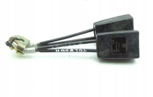Seat Toledo II (1M) Rear seatbelt buckle