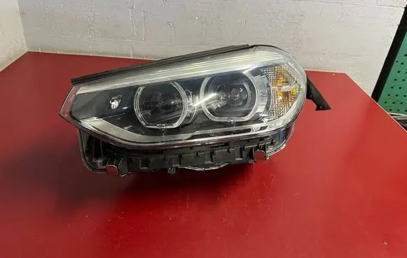 Headlight/headlamp