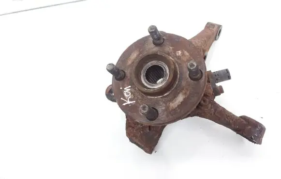 Toyota Yaris Front wheel hub spindle knuckle