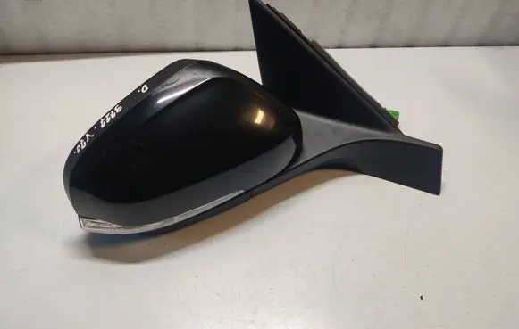 Volvo V70 Front door electric wing mirror 31298834