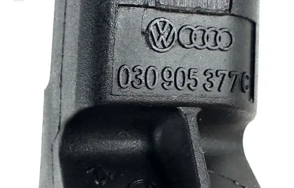 Porsche Cayenne (9Y0 9Y3) Detonation knock sensor 030905377c