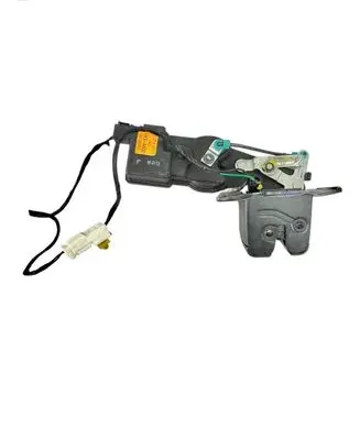 Hyundai Coupe Tailgate lock latch 1800A000
