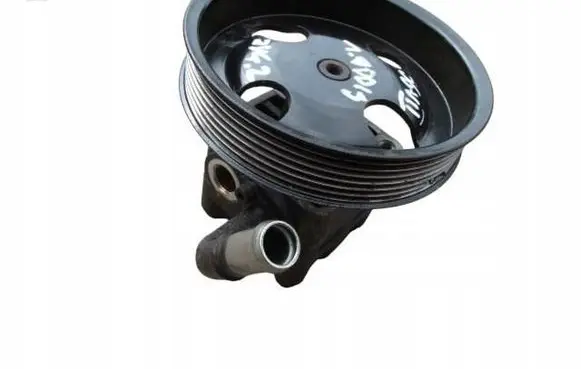 Suzuki Grand Vitara II Power steering pump