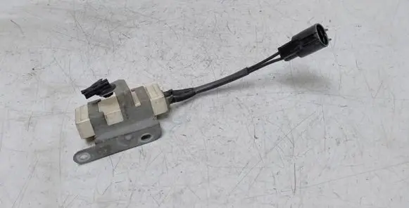Toyota Yaris Coolant fan relay 2468106110B