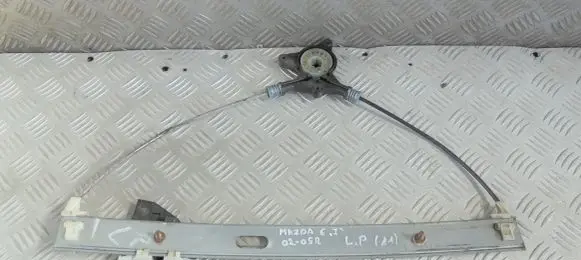 Mazda 6 Front window lifting mechanism without motor