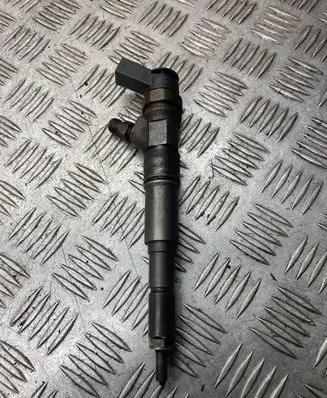 Fuel injector