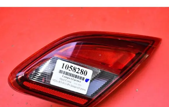 Opel Corsa E Rear/tail lights 39012624
