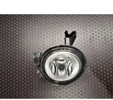 Volkswagen Touareg I Front fog light 7L6941699E