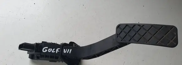 Volkswagen Golf VII Accelerator throttle pedal