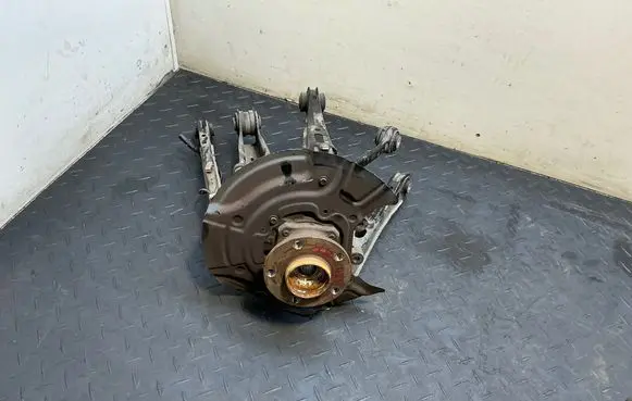 BMW X3 F25 Rear wheel hub spindle/knuckle 6797570