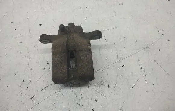 Honda FR-V Rear brake caliper