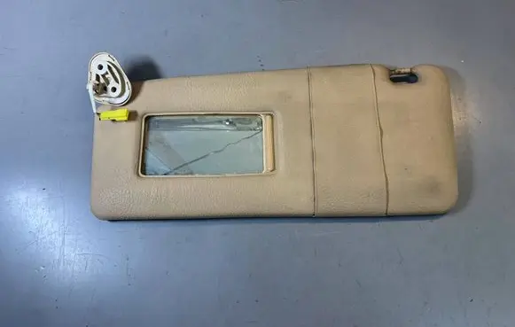 BMW 3 E46 Sun visor 8267911 51168267911 8253883