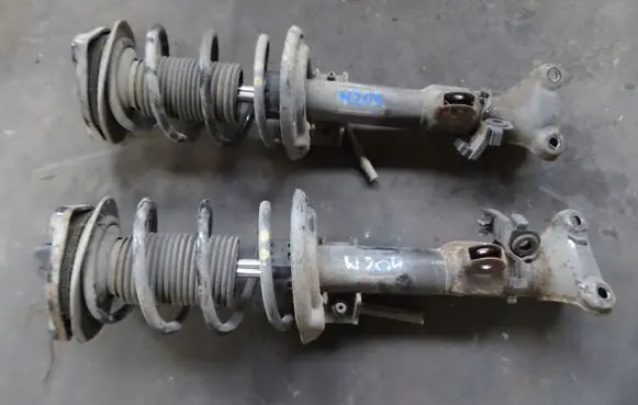 Mercedes-Benz C W204 Front shock absorber with coil spring