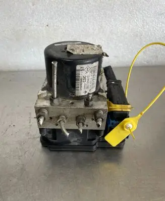 Renault Scenic III - Grand scenic III Master brake cylinder 