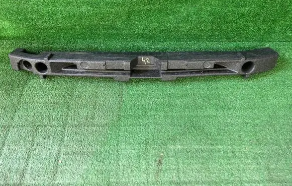 Front bumper foam support bar