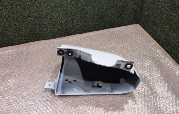 Renault Trafic III (X82) Tail light part 903905765R 100761A1 100756A1