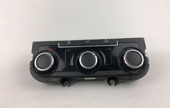 Volkswagen Jetta VI Climate control unit 7N0907426BG