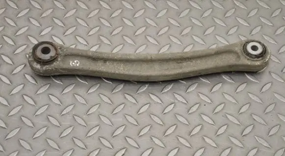 Volkswagen Touareg I Rear upper control arm/wishbone