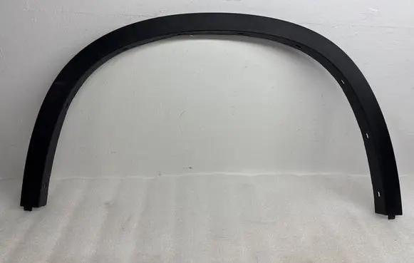 BMW X1 E84 Front arch trim 2990165 14204611