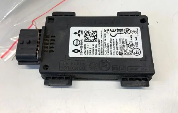 Nissan Qashqai J12 Other control units/modules 284N09449R