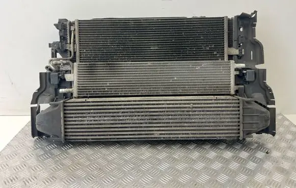Volvo V60 Radiator set 30792231