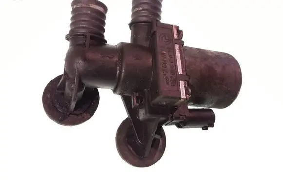 BMW 3 E46 Coolant heater control valve 8369805 64118369805 1147412144
