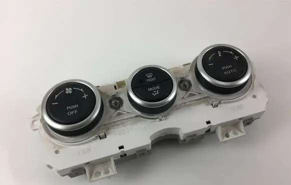 Mazda 6 Climate control unit PPTD30 Z1828