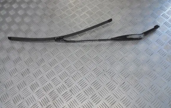 Fiat Bravo - Brava Front wiper blade arm
