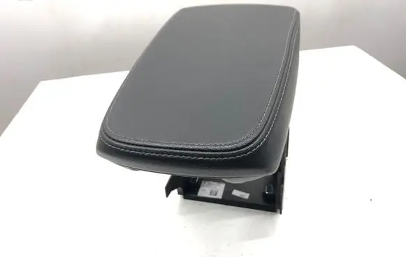 Skoda Octavia Mk4 Armrest 5E3864207