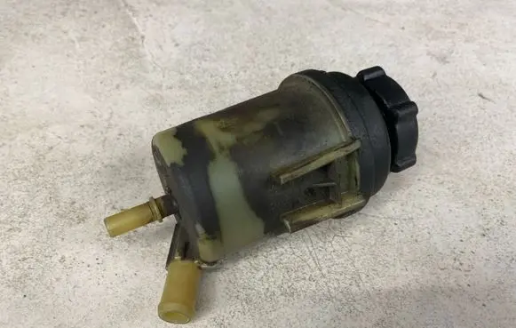 Ford Mondeo MK IV Power steering fluid tank/reservoir 6G913R700DB