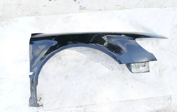 Volkswagen Phaeton Fender Juoda