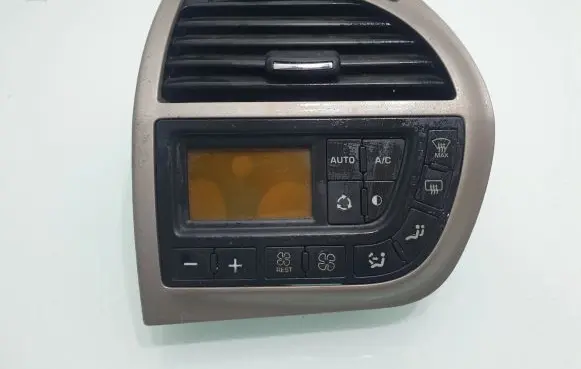 Citroen C4 Grand Picasso Climate control unit 965086897700