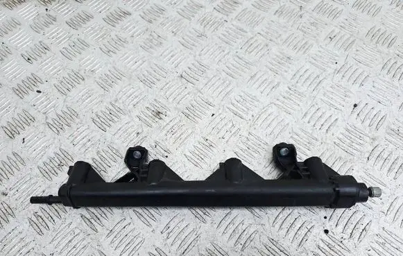 Citroen C3 Fuel main line pipe V757564580 7575645